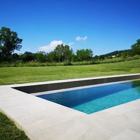 Mit Privatem Und Beheiztem Pool By Interhome Hébergement de vacances *