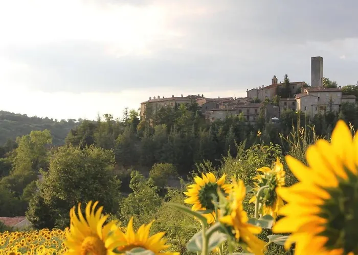 Mit Privatem Und Beheiztem Pool By Interhome *