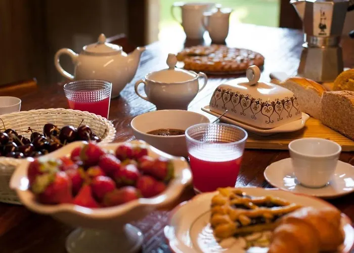 Mit Privatem Und Beheiztem Pool By Interhome *